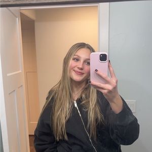 Meet your Posher, Harper